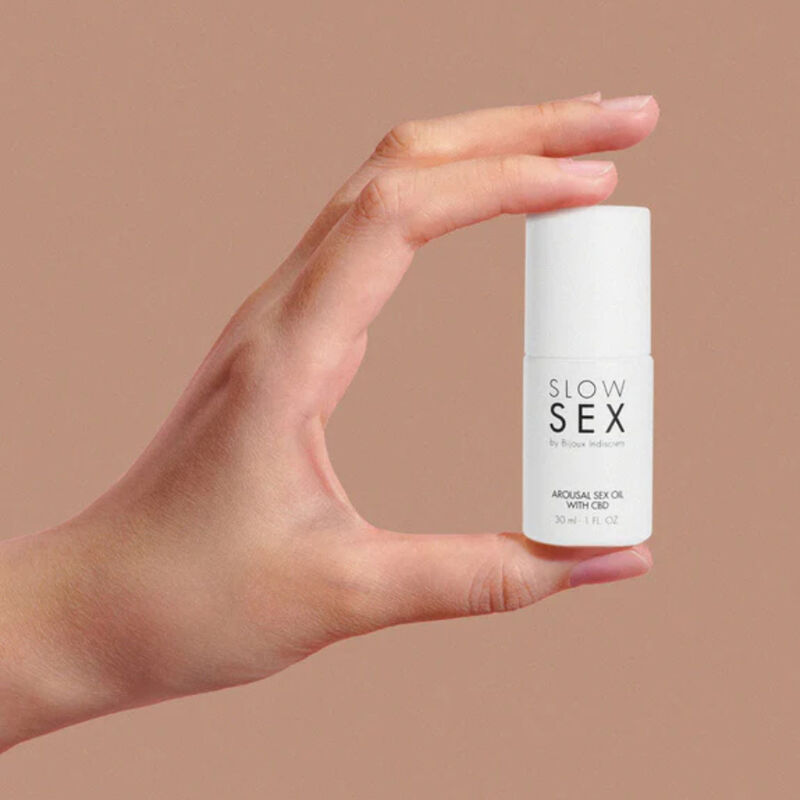 SLOW SEX ACEITE DE MASAJE SEXUAL CON CBD 30 ML